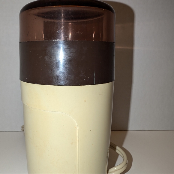 Vintage Moulinex Coffee Bean Grinder - Picture 3 of 5